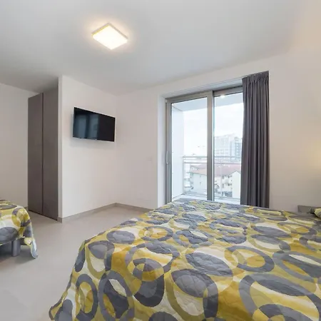 Apartmán Nashira-6 By Interhome *